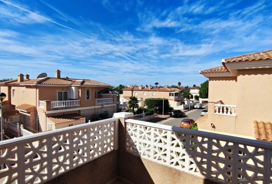 Re-Sale - Semi - Detached Villa - Ciudad Quesada