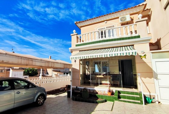 Re-Sale - Semi - Detached Villa - Ciudad Quesada