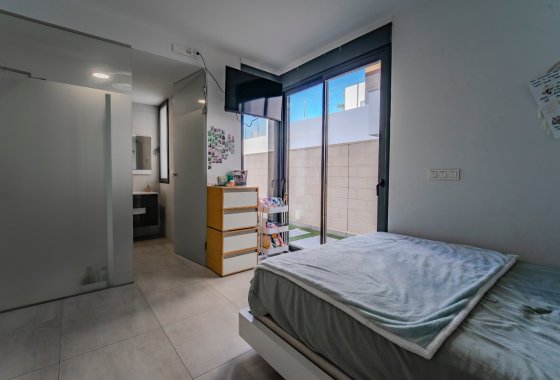 Re-Sale - Semi - Detached Villa - Benijofar