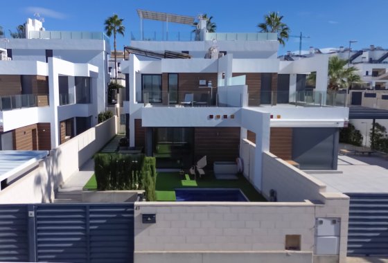 Re-Sale - Semi - Detached Villa - Benijofar