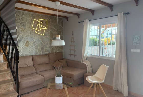Reventa - Duplex - Algorfa