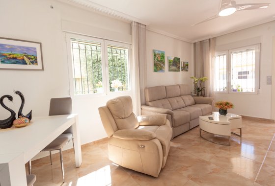 Reventa - Semi - Detached Villa - La Zenia