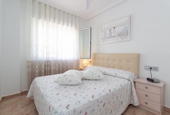 Reventa - Semi - Detached Villa - La Zenia