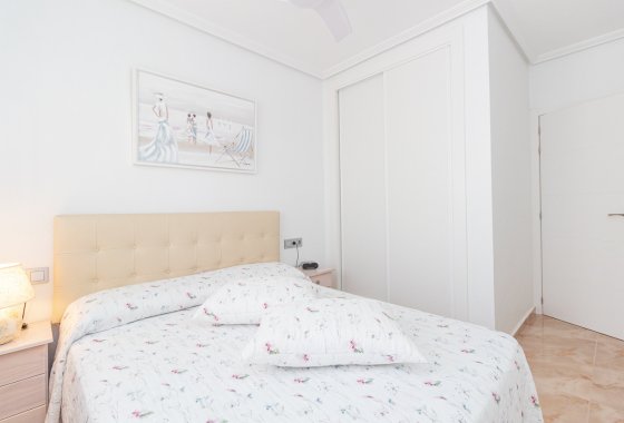 Reventa - Semi - Detached Villa - La Zenia