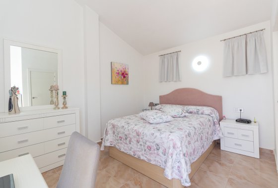 Reventa - Semi - Detached Villa - La Zenia