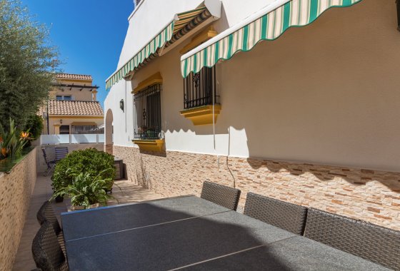 Reventa - Semi - Detached Villa - La Zenia