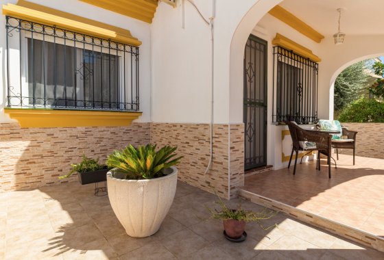 Reventa - Semi - Detached Villa - La Zenia
