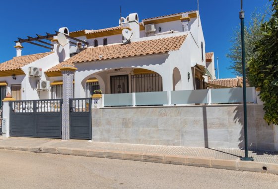 Reventa - Semi - Detached Villa - La Zenia