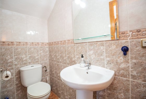 Reventa - Bloque De Cuatro - La Zenia - Villas San Jose