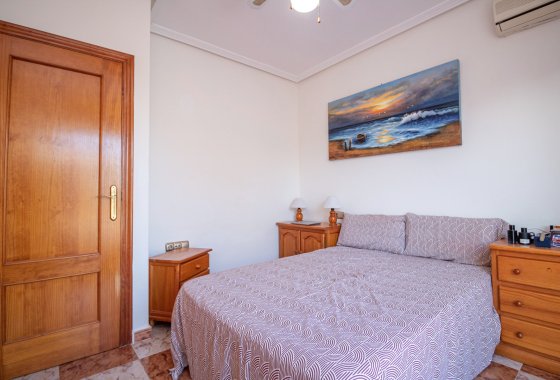 Reventa - Bloque De Cuatro - La Zenia - Villas San Jose