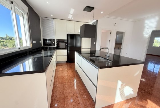 Reventa - Finca - Dolores