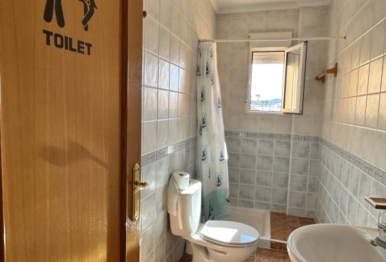 Reventa - Apartamento - Jacarilla - pueblo