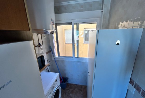 Reventa - Apartamento - Jacarilla - pueblo