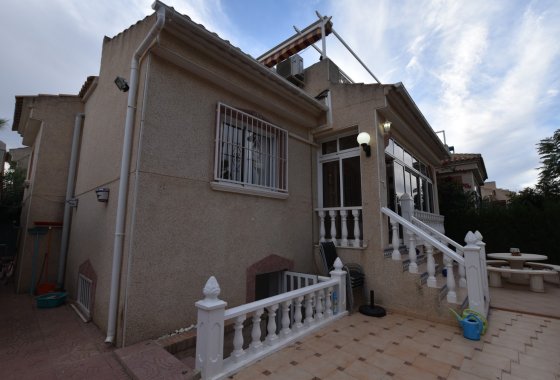 Reventa - Chalet Independiente - Algorfa