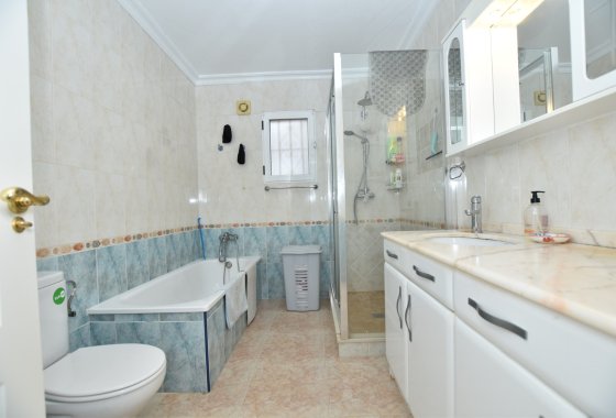 Reventa - Chalet Independiente - Algorfa