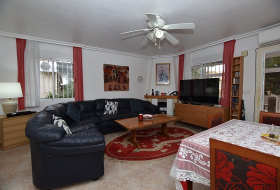 Reventa - Chalet Independiente - Algorfa