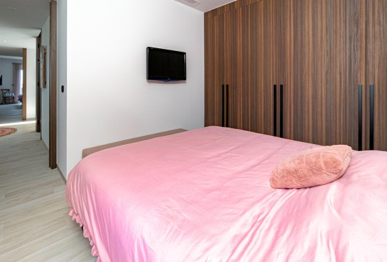 Re-Sale - Detached Villa - Algorfa - La Finca Golf