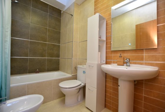 Reventa - Chalet Independiente - Algorfa