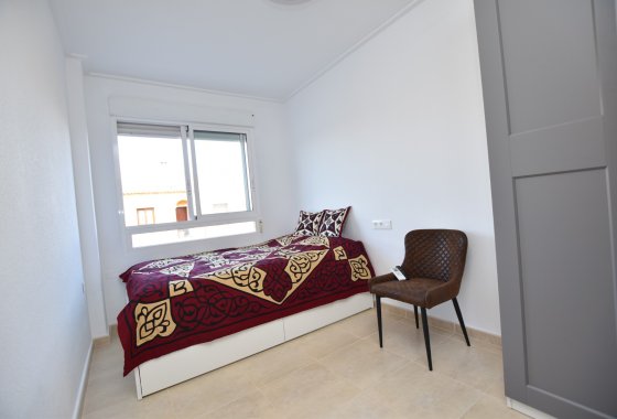 Reventa - Chalet Independiente - Algorfa