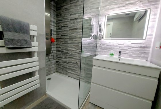 Re-Sale - Detached Villa - Algorfa