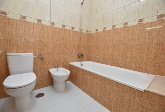 Re-Sale - Terraced house / Townhouse - Torrevieja - Lago Jardín II
