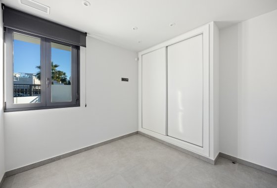 Reventa - Chalet Independiente - Algorfa