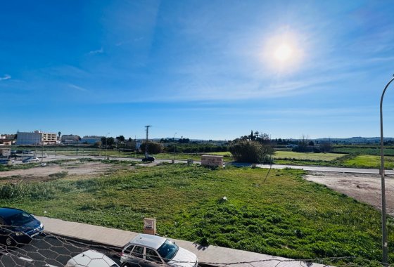 Re-Sale - Apartment - Almoradí