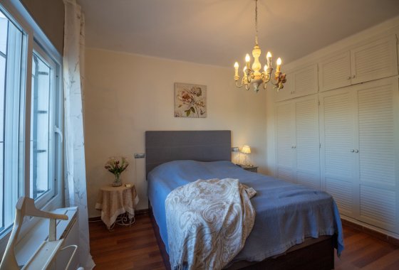 Re-Sale - Semi - Detached Villa - Villamartin - Fortuna