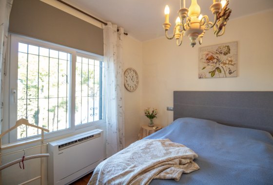 Re-Sale - Semi - Detached Villa - Villamartin - Fortuna