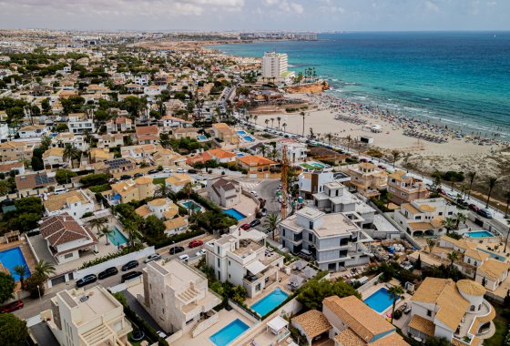 Reventa - Chalet Independiente - La Zenia - Beach