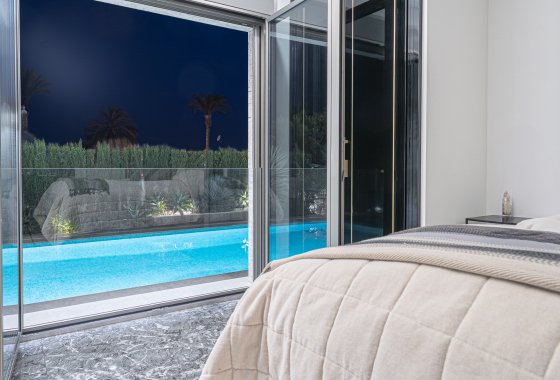 Re-Sale - Detached Villa - La Zenia - Beach