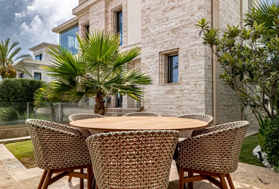 Re-Sale - Detached Villa - La Zenia - Beach