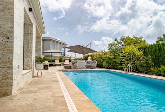 Re-Sale - Detached Villa - La Zenia - Beach