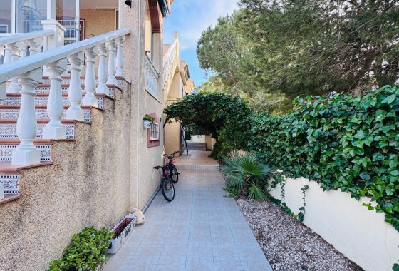 Re-Sale - Detached Villa - Algorfa