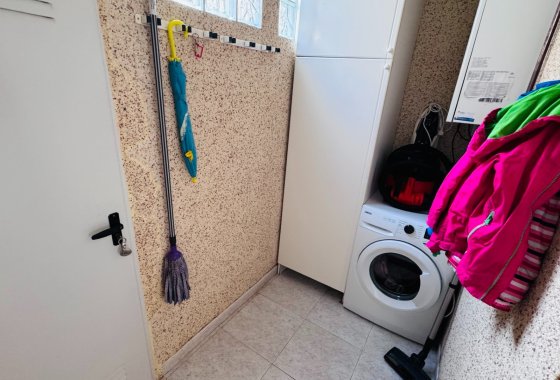 Re-Sale - Detached Villa - Algorfa