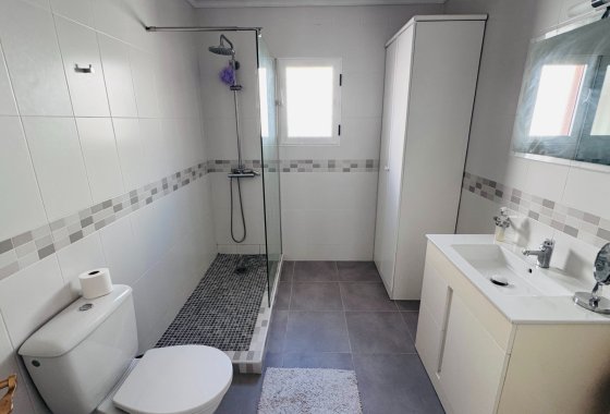 Re-Sale - Detached Villa - Algorfa