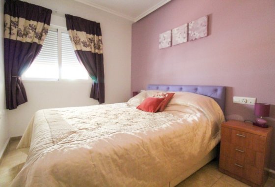 Re-Sale - Apartment - Formentera del Segura