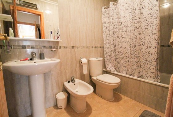 Re-Sale - Apartment - Formentera del Segura