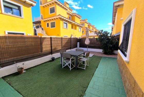 Re-Sale - Semi - Detached Villa - Ciudad Quesada