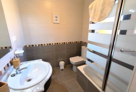 Re-Sale - Semi - Detached Villa - Ciudad Quesada