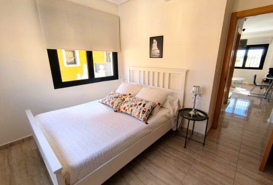 Re-Sale - Semi - Detached Villa - Ciudad Quesada