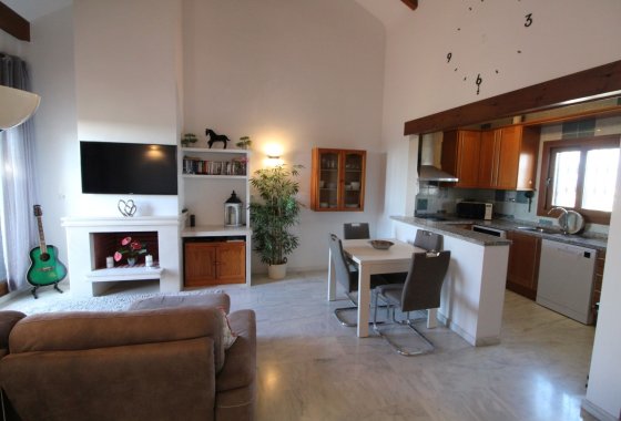 Re-Sale - Apartment - Algorfa