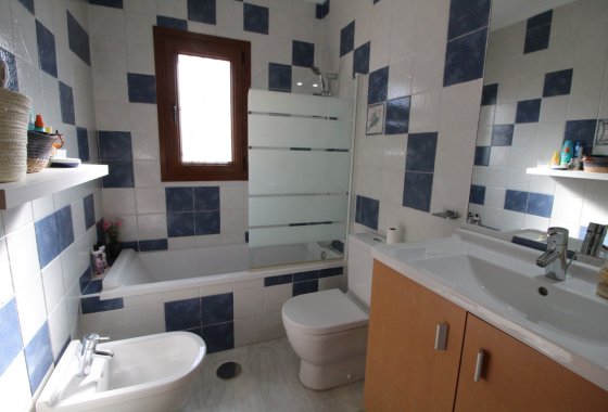 Re-Sale - Apartment - Algorfa