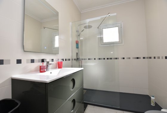 Reventa - Duplex - Algorfa