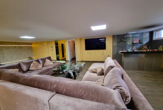 Re-Sale - Detached Villa - Torrevieja - La Mata