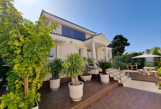 Re-Sale - Detached Villa - Torrevieja - La Mata