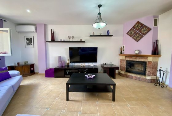 Re-Sale - Detached Villa - Algorfa - Almoradí
