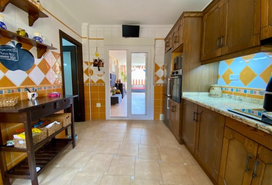 Re-Sale - Detached Villa - Algorfa - Almoradí