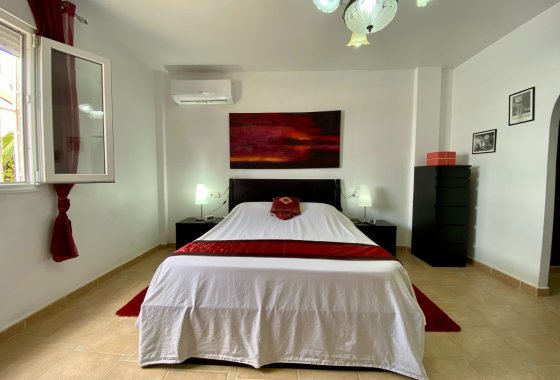 Re-Sale - Detached Villa - Algorfa - Almoradí