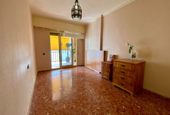 Re-Sale - Apartment - Torrevieja - Playa del Cura